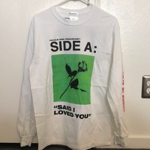 Zumiez long sleeve petals and peacocks shirt. Size men’s US MEDIUM